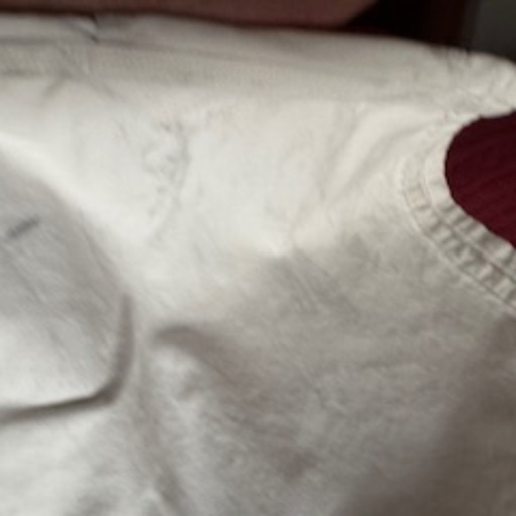 Carhartt white  shorts size 40 , faint markings - Picture 2 of 6